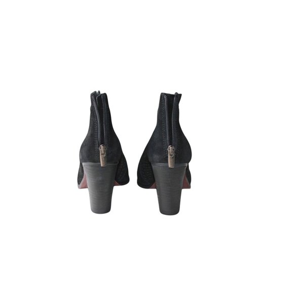 Vince Camuto 9M VC-Frasitta Black Merona New Suede Ankle Booties Sz 9 Womens - Picture 5 of 16